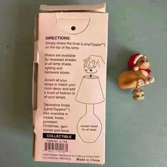 Lamp Toppers 1999 "Crown Your Lamps" Collectible Christmas Cat Christmas Decor - Picture 6 of 8